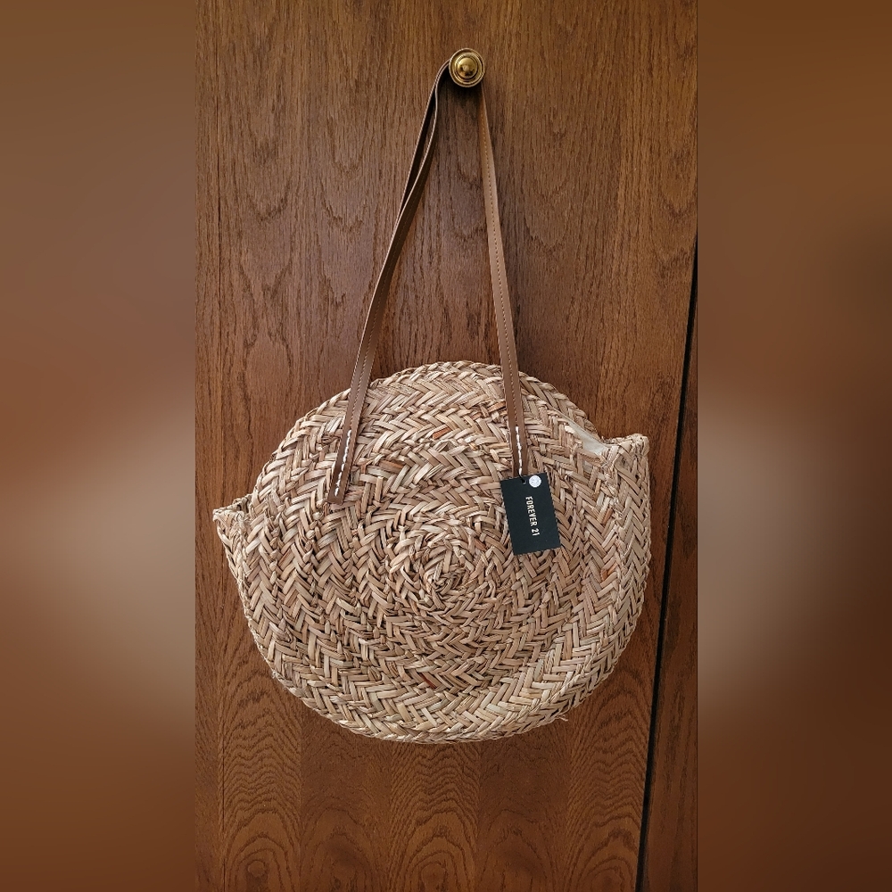 Round Straw Bag/purse